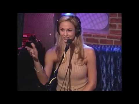 Video: Stacy Keibler Čistá hodnota: Wiki, ženatý, rodina, svatba, plat, sourozenci