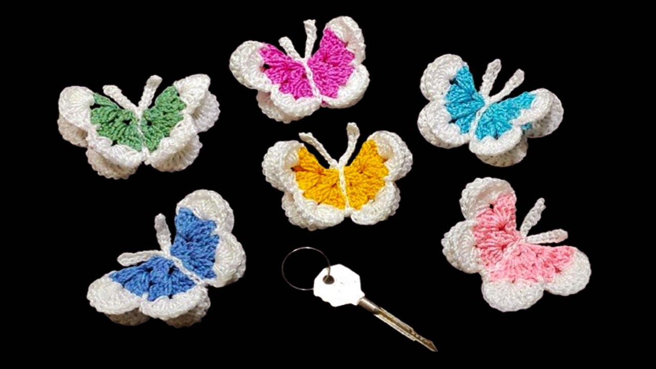 ميداليه كروشيه/ فراشه كروشيه سهله  - تعليقه للمفاتيح | Key chain