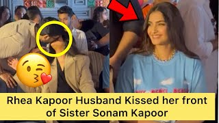 When Rhea Kapoor Husband Kissed her front of Sister Sonam Kapoor || Thank You for Coming Promotion😍