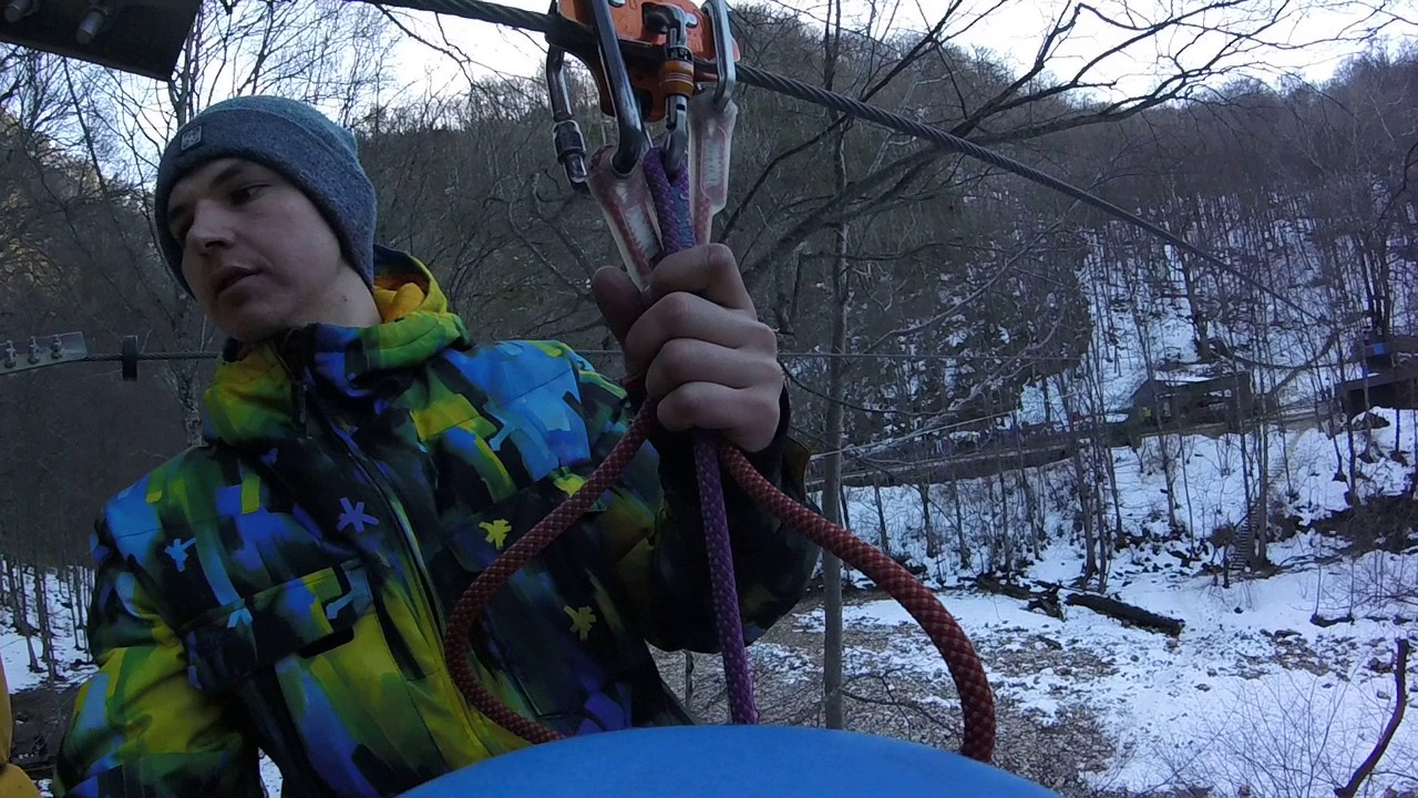 Соня в Гуамке - the attraction of TROLLS