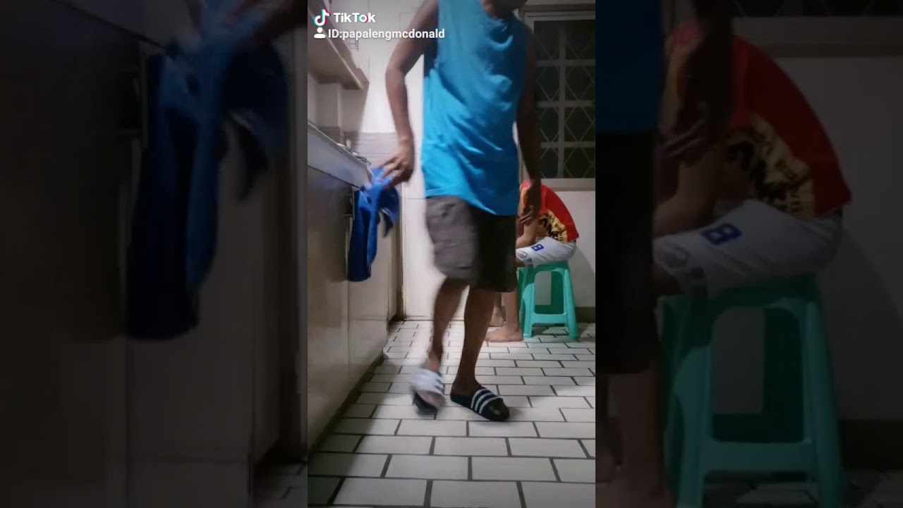 How the Pros do Kitchen Things - YouTube