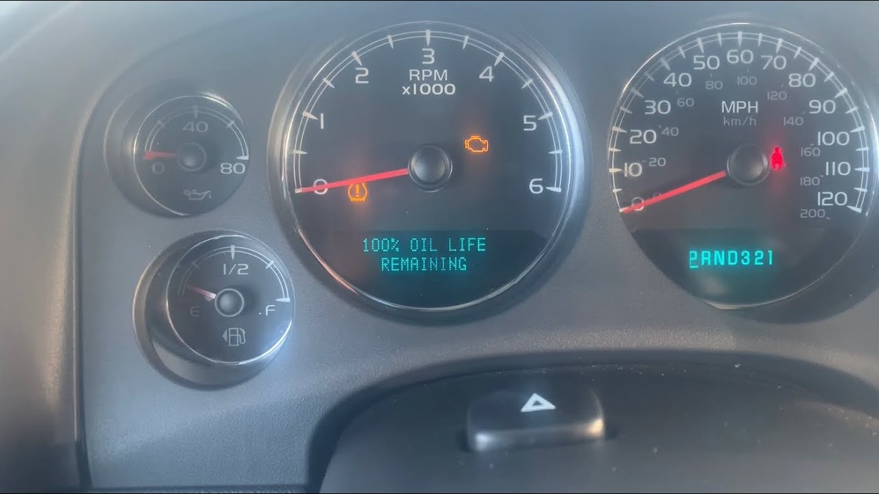 HOW TO RESET OIL LIFE INDICATOR ON A CHEVY - YouTube