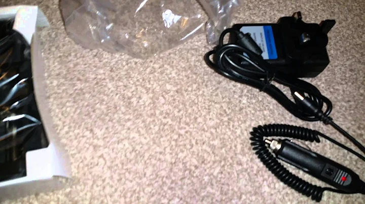 Foxnovo F-4S LCD Intelligent Battery Charger unboxing