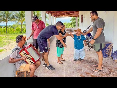 MÃE DE PILILIU DANÇA COM O SANFONEIRO E ELE FICA FURIOSO 🤣 | PILILIU DA RESENHA