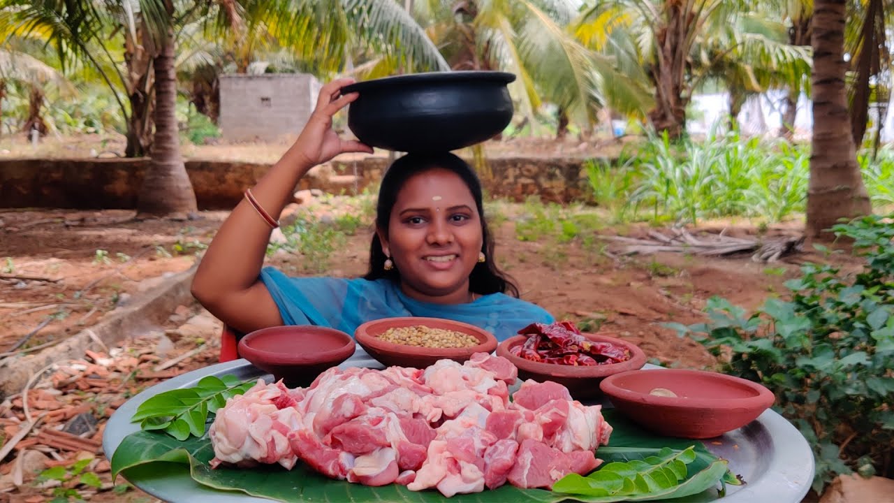 MUD POT MUTTON CURRY | Village Style Mutton Kulambu Recipe | Banana Leaf Cooking
