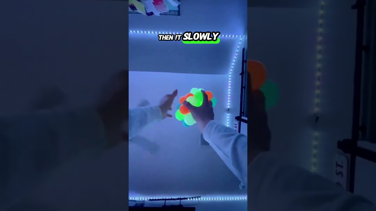 Светящиеся шарики, которые прикрепляются к потолку⚾ 