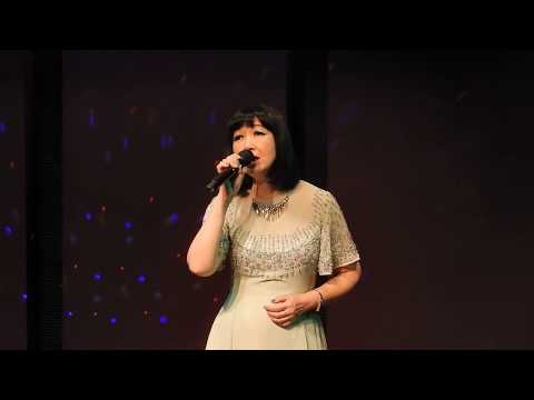 Civilized culture - Singing 歌衫淚影 (190609 DSCN9518)