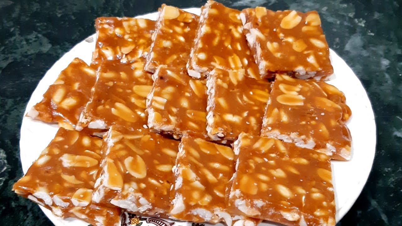 ਮੂੰਗਫਲੀ ਦੀ ਗੱਚਕ ਘਰ ਵਿੱਚ ਬਣਾਓ ਬਹੁਤ ਹੀ ਸੌਖੇ ਤਰੀਕੇ ਨਾਲ || Peanut Jaggery Chikki by Punjabi Cooking