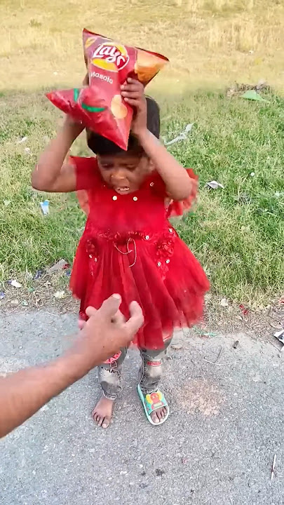 why she is crying? 😂😭 #short #funny #3452
