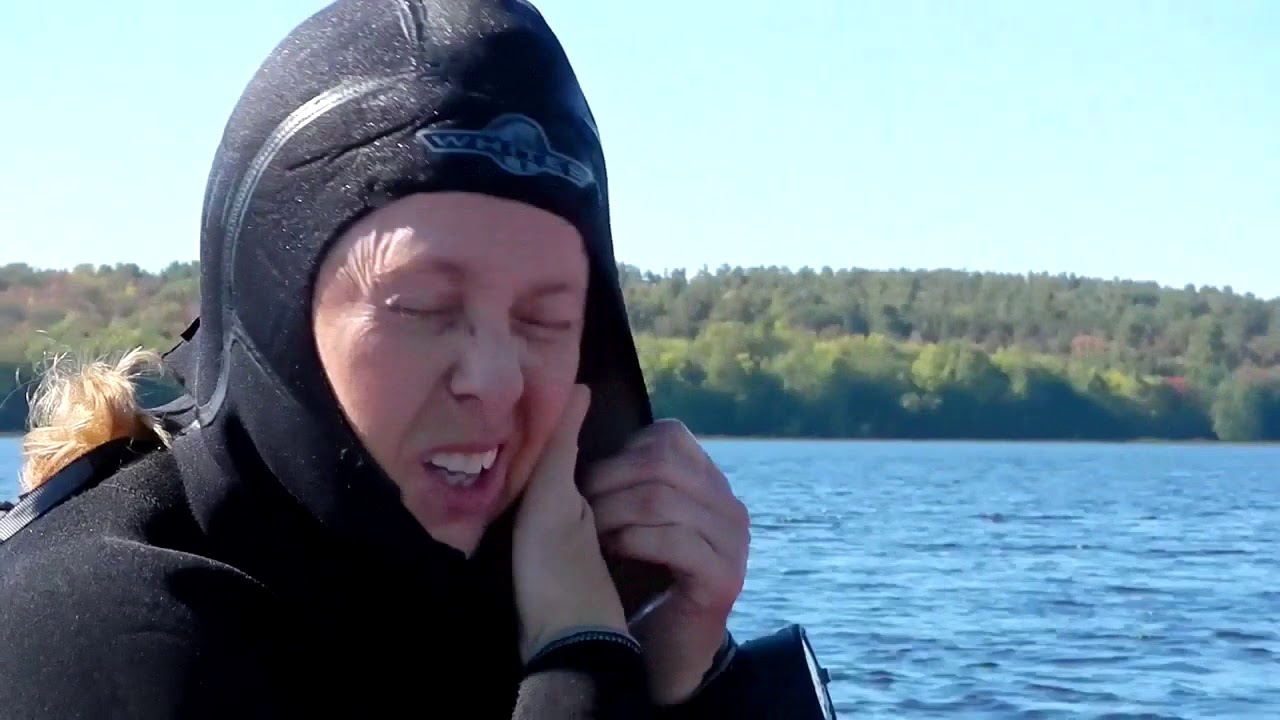 Diving for Ottawa River mussels