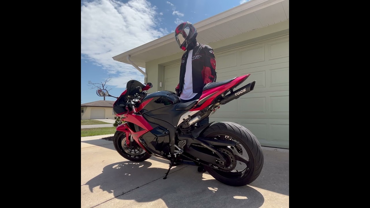 Cold start 🥶 CBR600RR + TOCE exhaust 