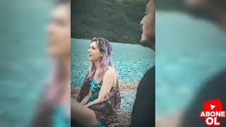 Deli̇mi̇ne Şarki Söylüyor, Düet Yapiyor, Canli Ses İmi̇ne