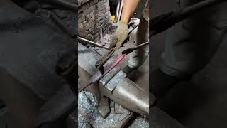 Crafting the Perfect Blade  Hammer & Chisel Technique #shorts