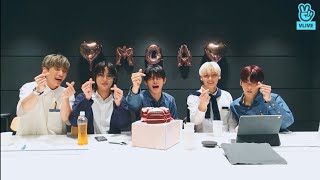 Txt 4 Dakika Boyunca Eğleniyor Txt Türkçe Komik Anlar