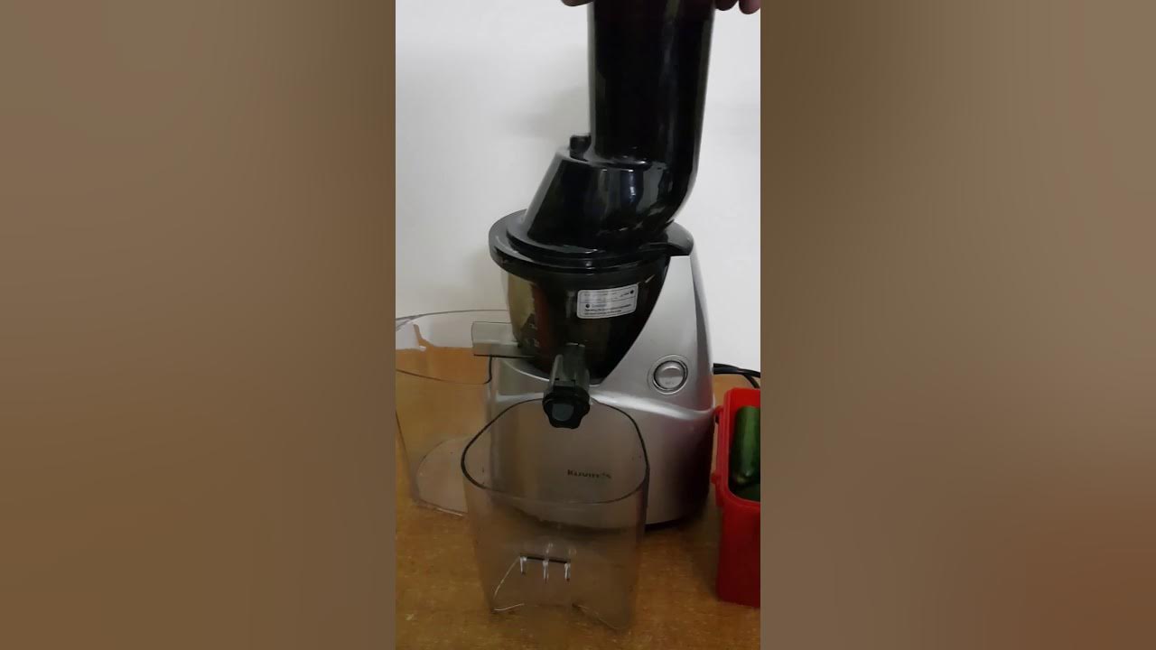 KUVING slow juicer in action cucumber & apple juice good for our health YouTube