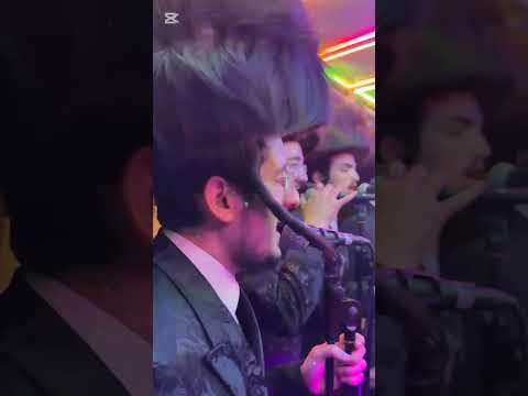 הכנסת ספר תורה  צביקי לוין & אהרלה סאמעט & מקהלת מלכות #music