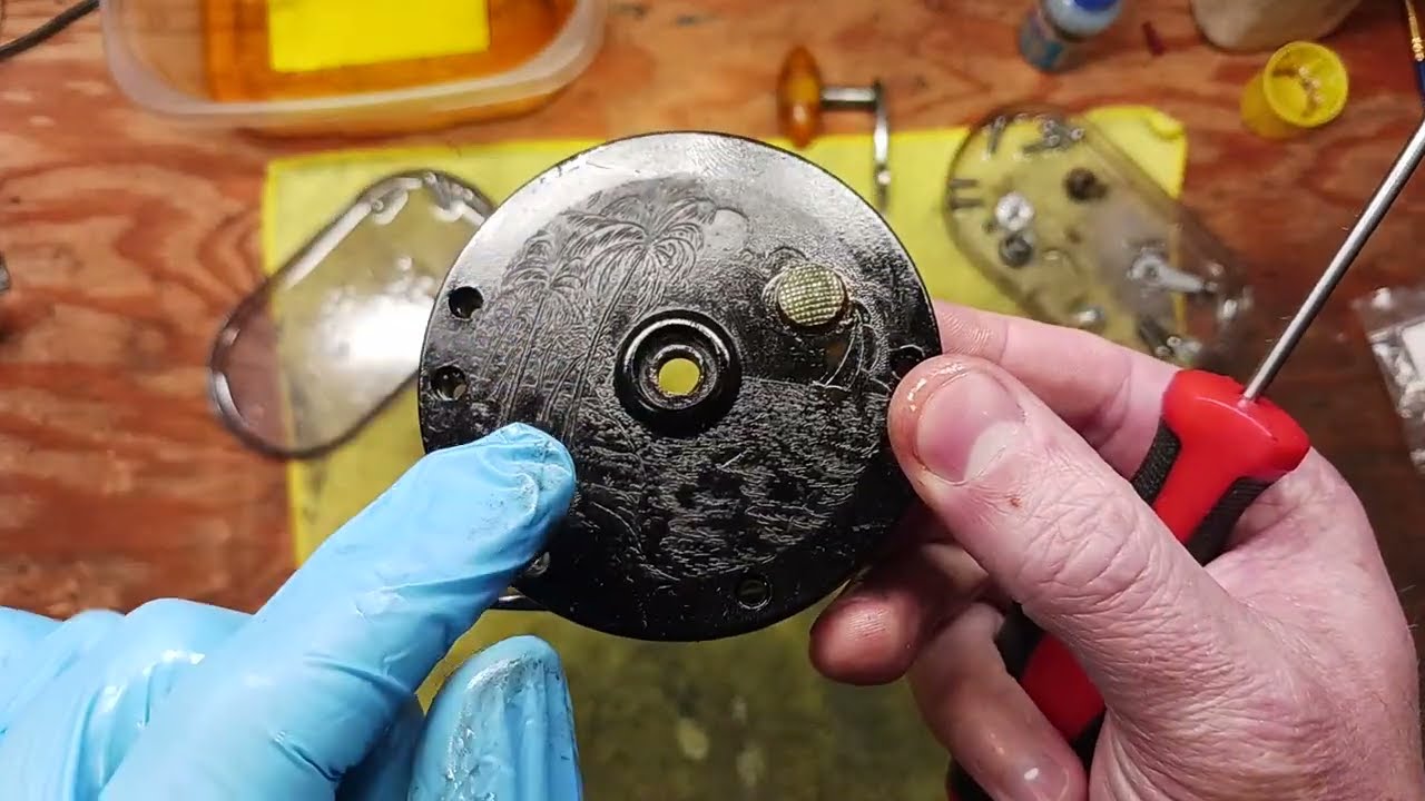 Услуги по сборке и восстановлению катушки для серфовой рыбалки Penn Long Beach Model 61 100 Yrd, ...