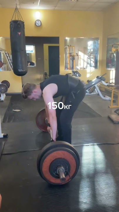 становая тяга в классике. свой вес 67кг. #становая#спорт#gym#sport# ...