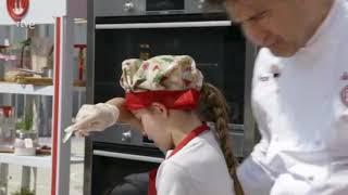 Aurora Llora Porque Nico Se Corta Durante El Cocinado - Masterchef Junior 8