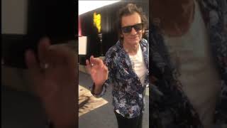 The Rolling Stones - Ronnie Wood ready for soundcheck Pittsburgh - Official Ron Wood twitter