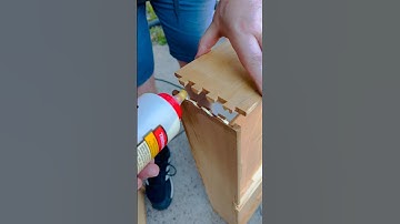 Fixing separated dovetails #flipping #diy #woodworking #makeover