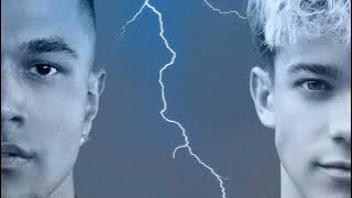 LIAMOO & KUBA - Running With Lightning ( Audio Video)