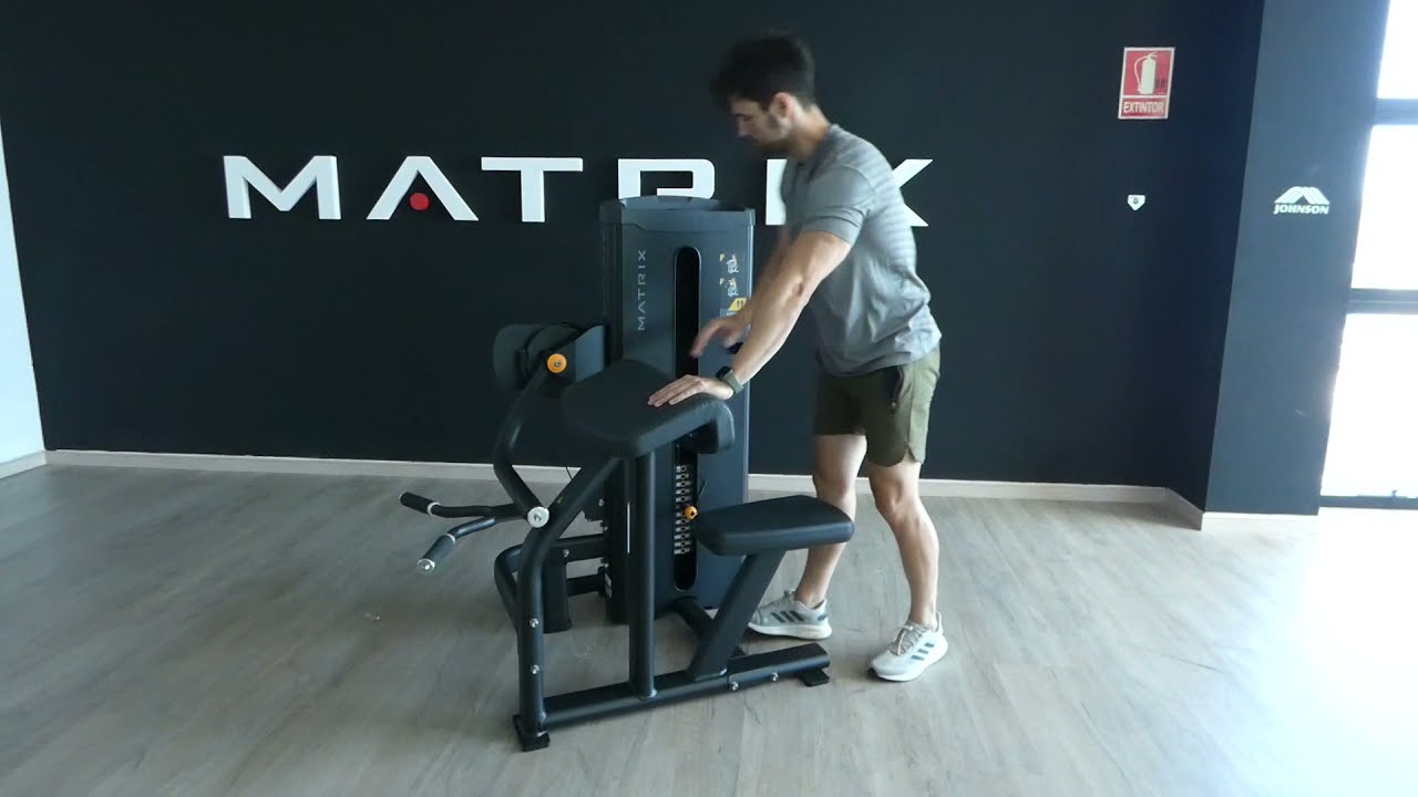 BICEPS CURL Matrix Fitness Go Series YouTube