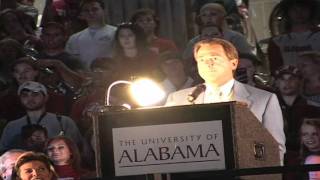 University of Alabama Homecoming pep rally  & bonfire story