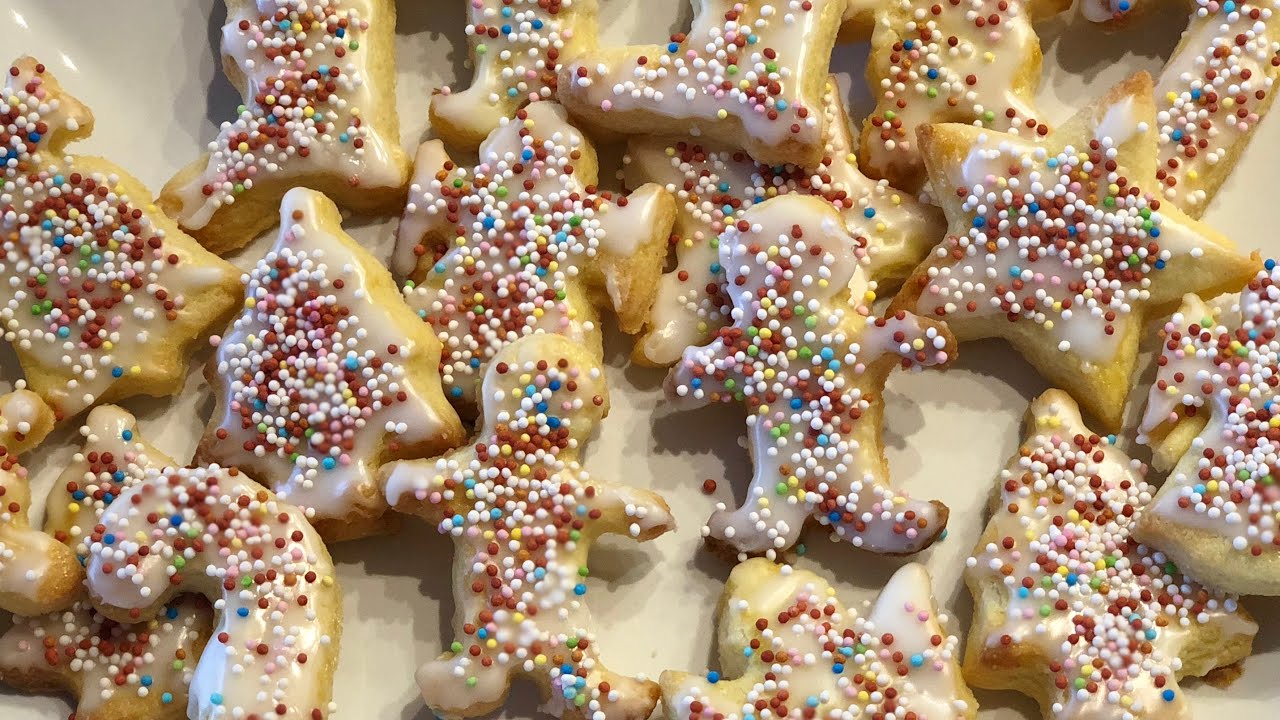 Recette: Petits gâteaux au beurre de Noël - YouTube
