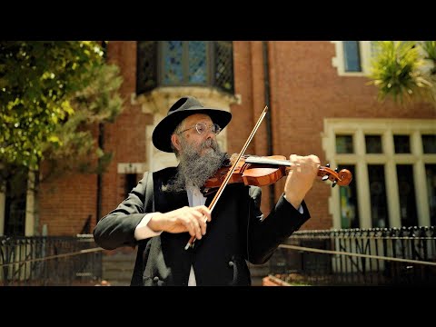 ר' מרדכי ברוצקי בביצוע מרטיט 😮 ניגון דבקות חב"ד - כולל תורה \\ צבעים הפקות