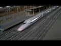 Nゲージ TOMIX 新幹線 N700系と500系のすれ違い の動画、YouTube動画。