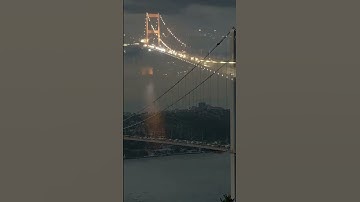 Thumbnail of EL PUENTE DEL BÓSFORO