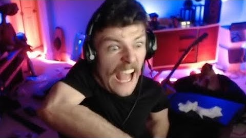 Oompaville Tasers his nuts LIVE  In (Content Aware Sacle)