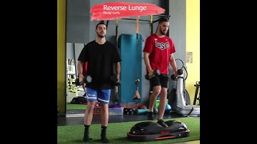 Reverse Lunge with bicep curls (workout with a partner)