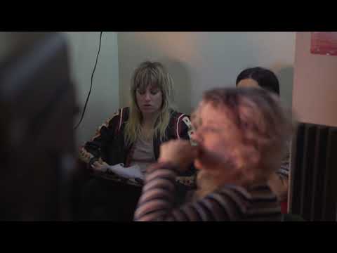 Deap Vally - making "Digital Dream" in the Studio with Soko (pt. 1)