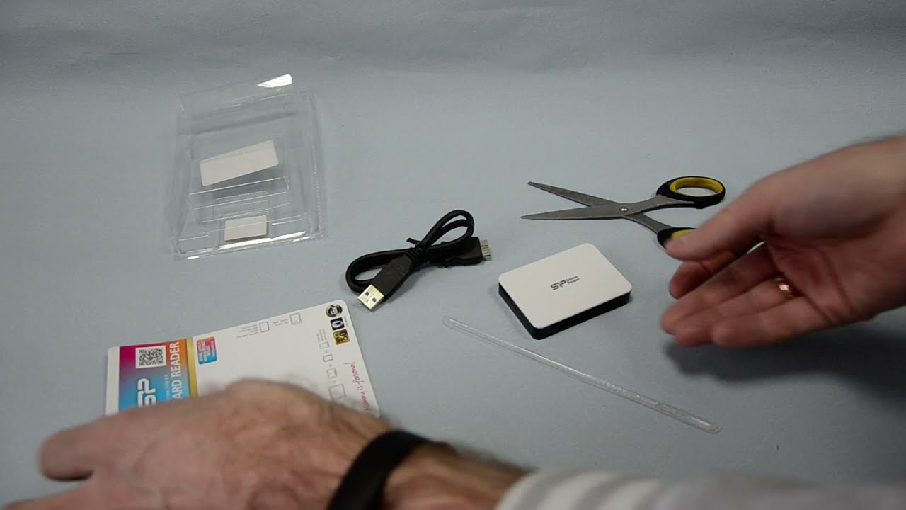 Розпакування Кард-рідер Silicon Power Card Reader 39-in-1 USB 3.0 White (SPC39V1W) з Rozetka