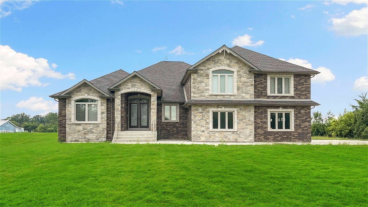 7835 Broderick Road, Lasalle, ON YouTube