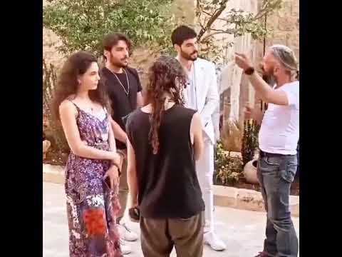 فيديو من كواليس مسلسل زهرة الثالوث الحلقة الأخيرة بعد الشجار بين الأبطال أكين وايبرو