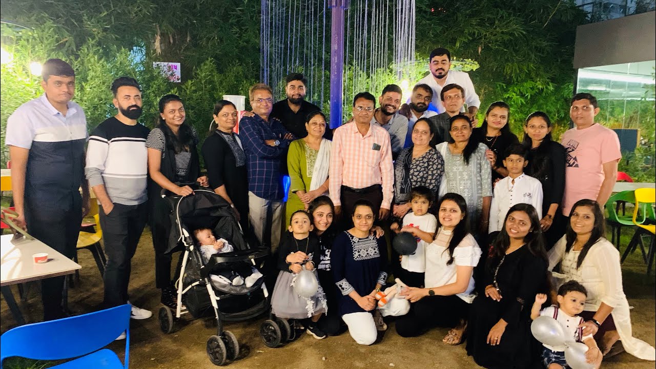 mummy ki birthday party 🥳