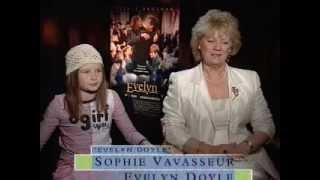 One Network: Sophie Vavasseur & Evelyn Doyle interview (2002)