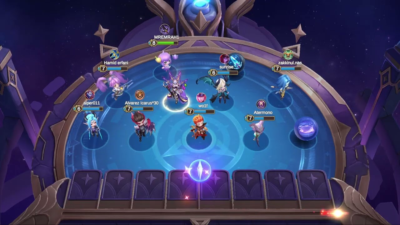 1 YETENEKLE SİNERJİ FULLETTİREN KOMUTAN LUNOX