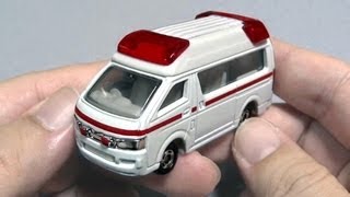 トミカ No.79 トヨタ ハイメディック救急車