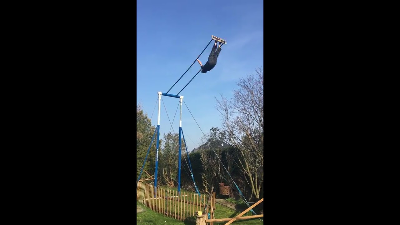 Kilian Forster, Kiiking Überschlag Schaukel Dresden