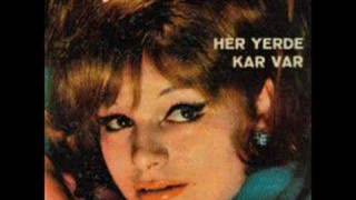 Video thumbnail of "Ajda Pekkan - Seviyorum (1966)"