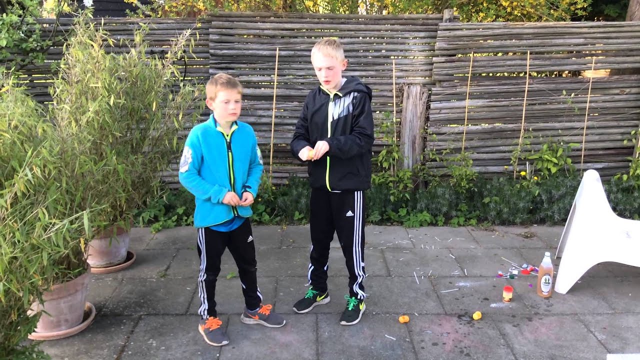 Eddike og bagepulver med min bror og far