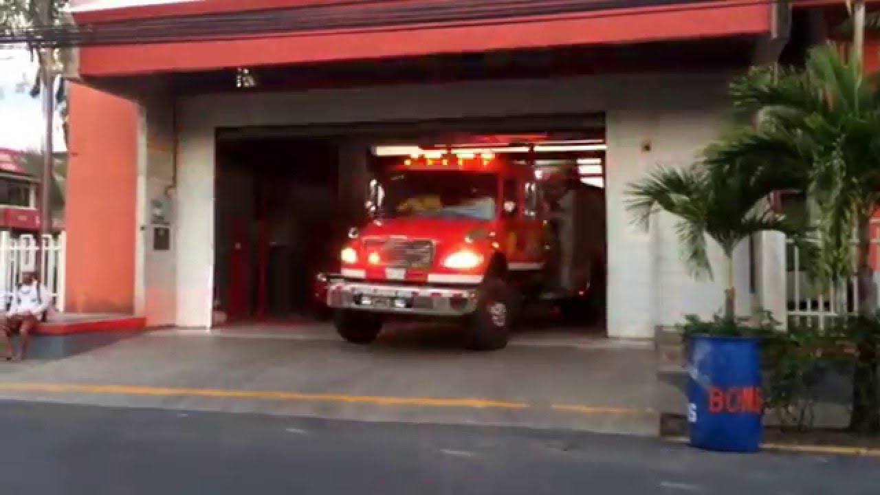 Salida Estación de Bomberos ciudad de Quepos Costa Rica. YouTube