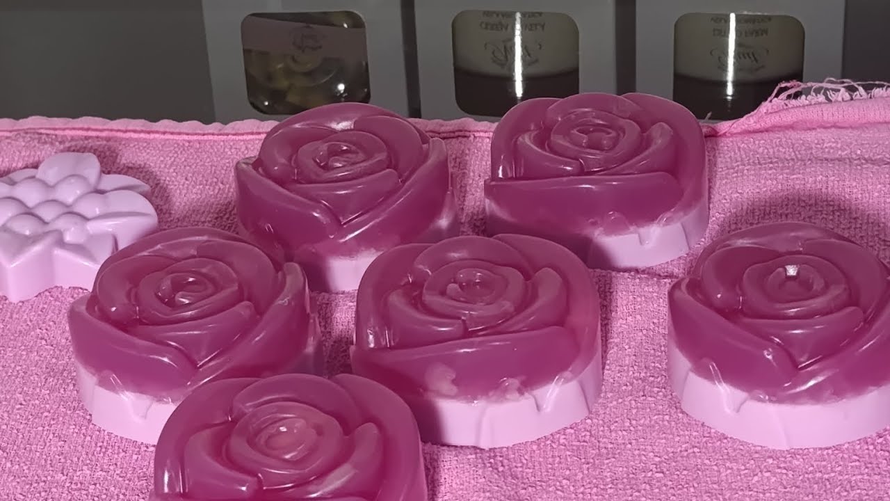 Passo a passo do sabonete artesanal de lavanda, vem fazer comigo🧼