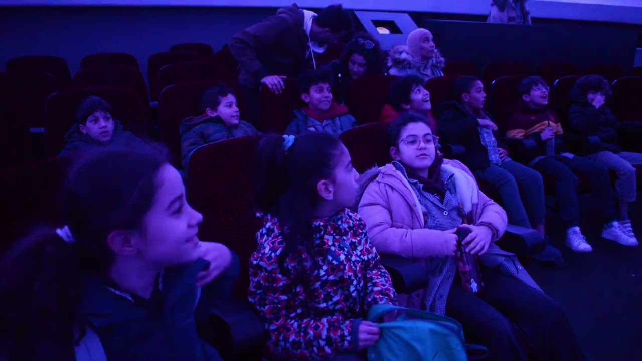 ضمن وحدة البحث الثالثة  كيف يعمل العالم و تحت عنوان 