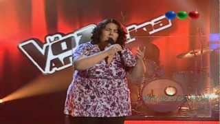La voz Argentina / Silvia Fernandez - Alfonsina y el mar (sonido de alta calidad)