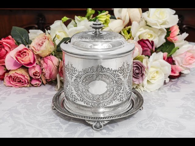 シルバープレート製 ヴィクトリア時代後期 ゴシックスタイル